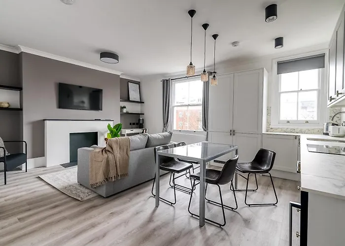 Little Venice Luxury Apartment